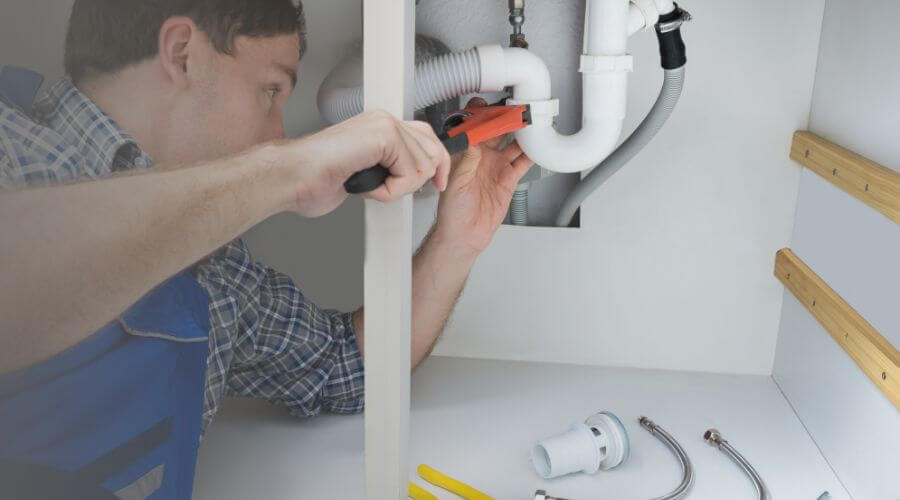 Expert burst pipe repair services in Tonopah, NV